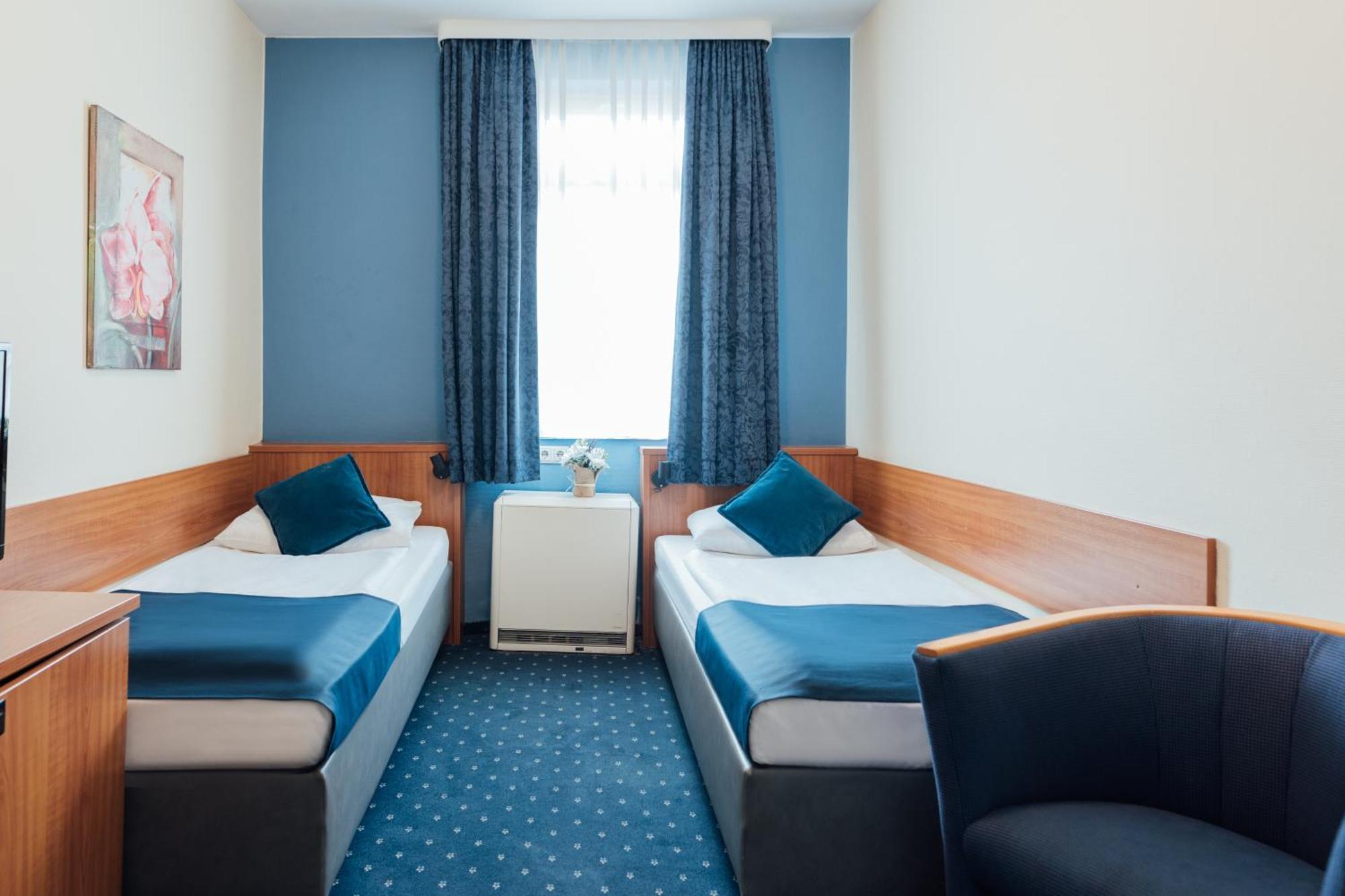 Hotel Commerz Hamburg Dış mekan fotoğraf